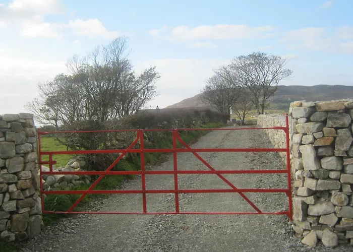 Cozy Clonmany Escape *